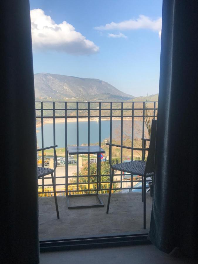 Al Lago Zahara De La Sierra Exteriör bild